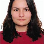 Maestra de Educación Primaria con mención en audición y lenguaje da refuerzo escolar y apoyo especializado